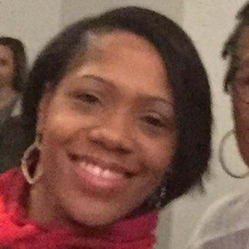 Meet your Posher, Latrinda